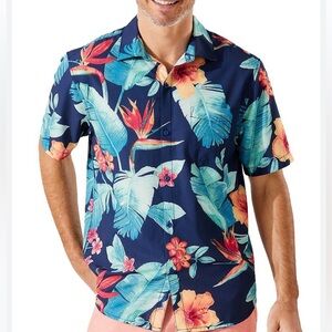 Short sleeve collard button down shirt